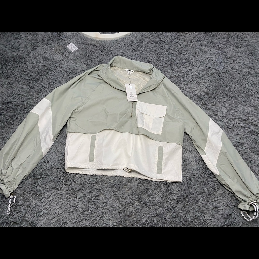 Milan Windbreaker Pullover